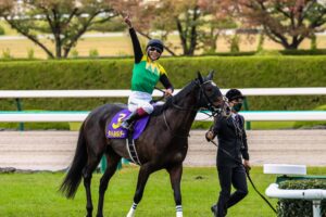 ［重賞回顧］絆が繋げた菊勲章〜2021年・菊花賞〜