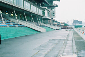 高崎競馬を、忘れない。〜2004年12月31日、高崎競馬場最後の日〜