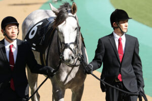 ラニの歴史的挑戦を振り返る① ～洗礼と奮闘〜