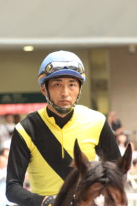 凜とした騎乗は、誠の心から~騎手・西谷誠~