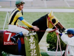 ［京都記念］破竹の5連勝でG2制覇、そして年末には香港へ。ミッドナイトベットの快進撃を振り返る。