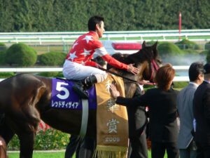 ［秋華賞］ライバルの3冠を阻止。雪辱を晴らしたG1初勝利。 - 2009年・レッドディザイア