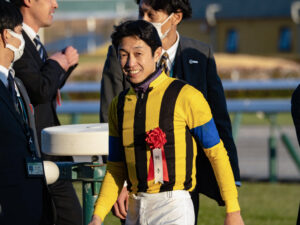 ［重賞回顧］ディープインパクト最後の傑作か。レジェンドを背に、ライトクオンタムが出世レースを光速で通過！～2023年・シンザン記念～