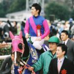 ゴールまで1ハロン。メイショウボーラーから福永騎手へ託されたバトン。 - 2005年フェブラリーS