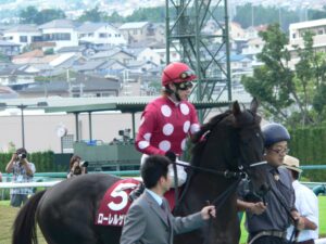 「先んずれば即ち馬を制す」。「一流」の勝負根性を持つスプリント王、ローレルゲレイロ