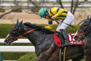 ［重賞回顧］早目先頭から押し切った「おてんば娘」シングザットソング。2歳女王に挑戦状を叩きつける勝利！～2023年・フィリーズレビュー～