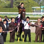 ［キタサンブラック伝説］「あのキタサンブラックはディープインパクトでも差せない」と言わしめた、脅威のレコード勝ち。 - 2017年・天皇賞春