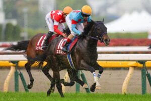 ［重賞回顧］極上の末脚を繰り出したエネルジコが、無傷3連勝でダービーの切符を獲得！～2025年・青葉賞～