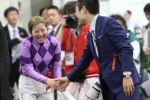 ［ニュースコラム］オークスを駆け抜けた風！今村聖奈騎手とジュウリョクピエロ、歴史のその先へ